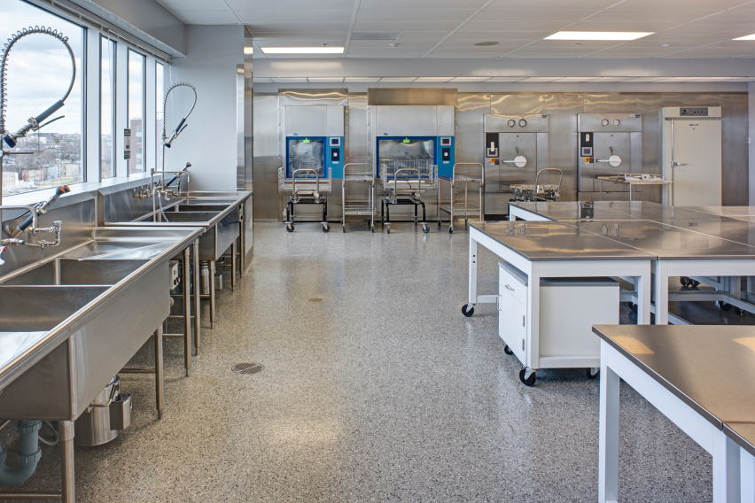 ©  R.E ARCH & Works Constructions Construction Company